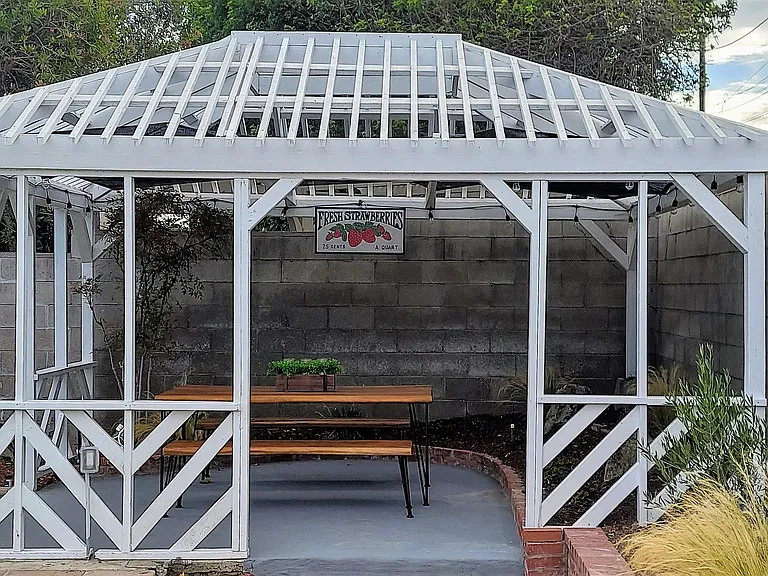 17 Maxine Dr — Photo 16