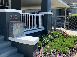 203 W Giddens Ave, Tampa, FL 33603