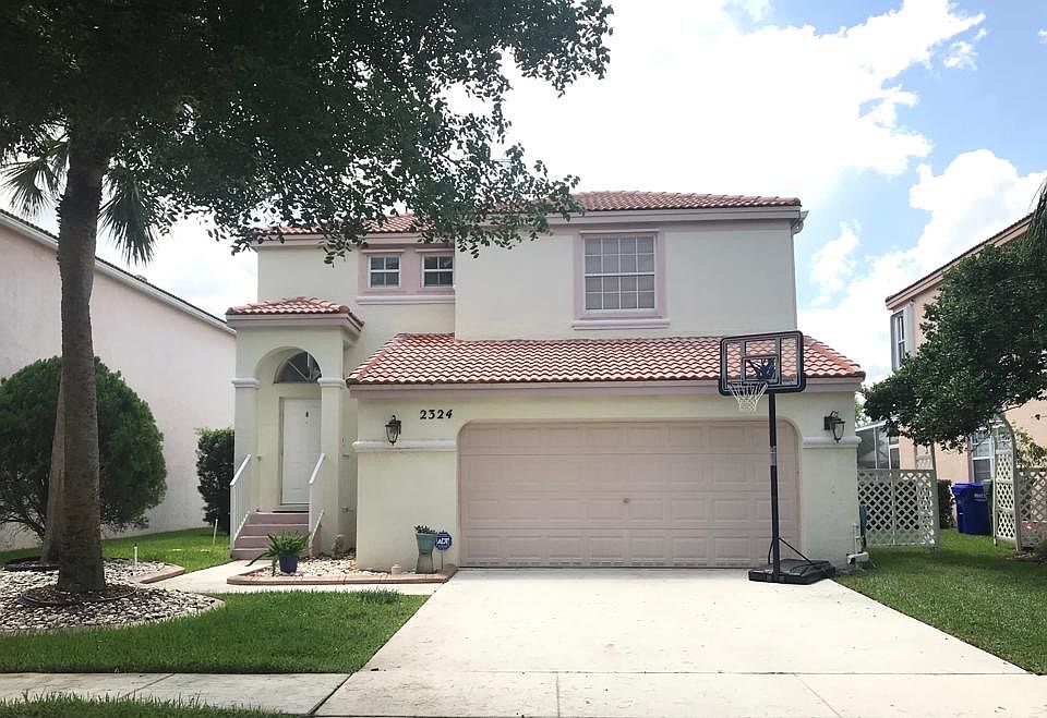 1st image of 2324 NW 157th Ave
