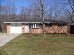 395 Brenda Dr, Mansfield, OH 44907