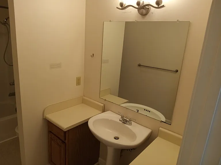 104 Majestic Dr #2 — Photo 9
