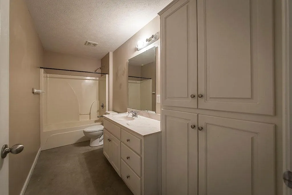 12 Sundown Dr — Photo 3