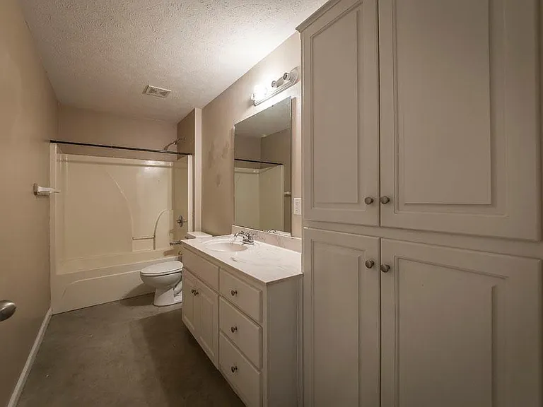 16 Sundown Dr — Photo 3