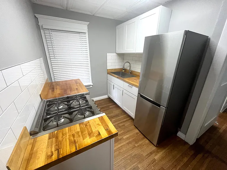 312 Bird Ave #1 — Photo 5