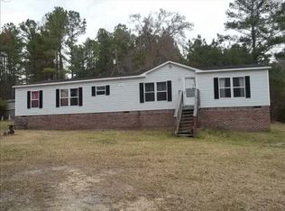 1613 Lakeshore Rd, Camden, SC 29020