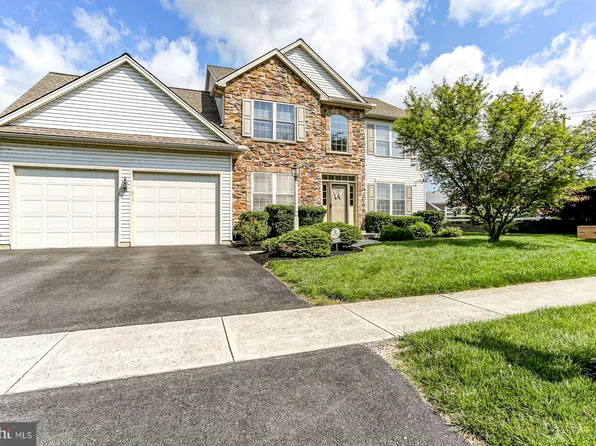 6000 Sommerton Dr, Mechanicsburg, PA 17050