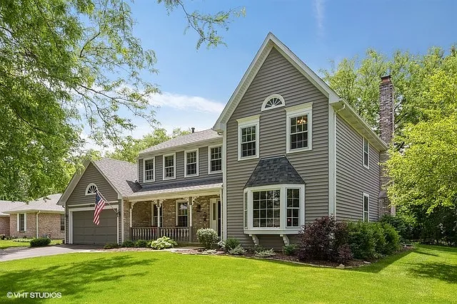 206 Lombardy Ln photo 1