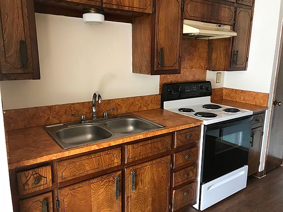 KITCHEN VIEW 2_05042023