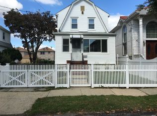 14941 17th Ave, Whitestone, NY 11357