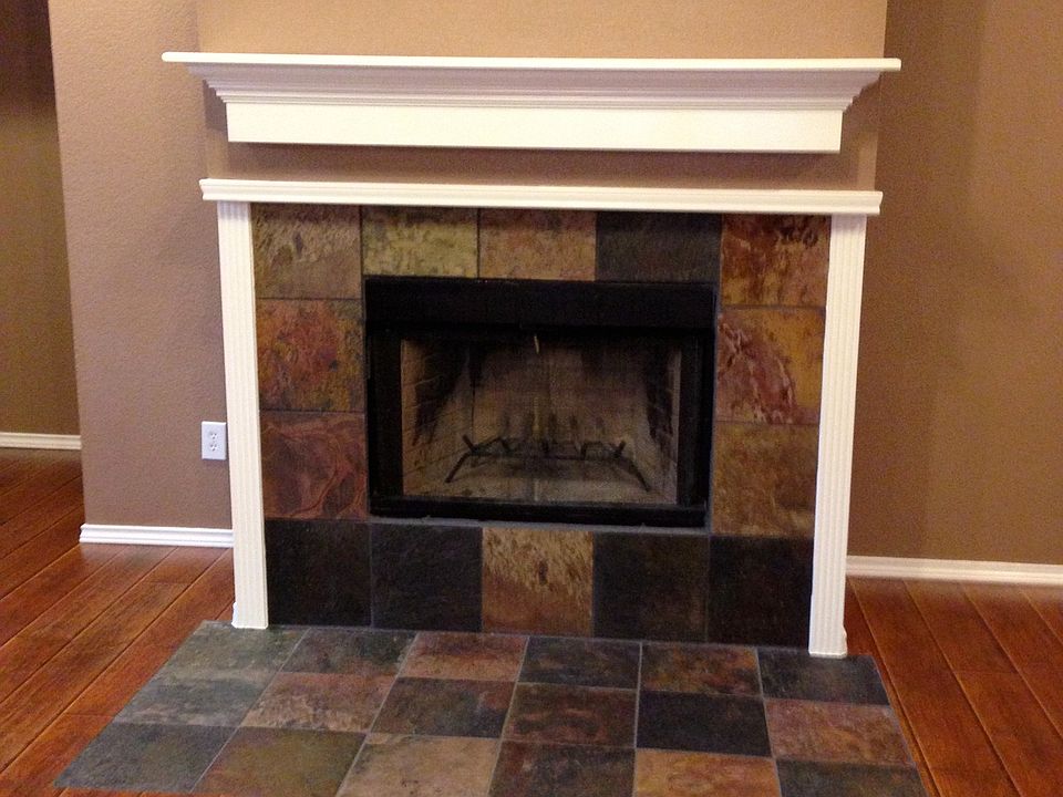 1st image of 109 N Rolling Meadows Dr
