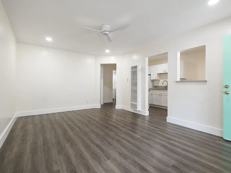 7025 Boulevard Dr — Photo 4