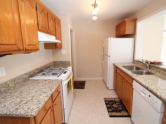 2nd image of 71 W Lincoln Ave