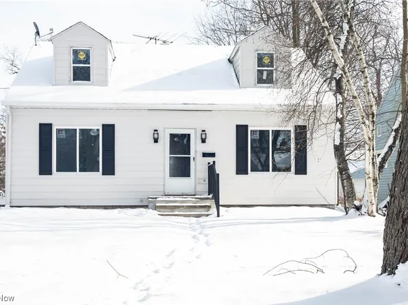 1093 Valdes Ave, Akron, OH 44320