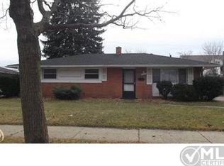 31447 Tyler St, Wayne, MI 48184