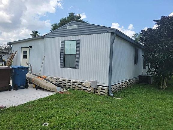 5th image of 160 Tara Ln