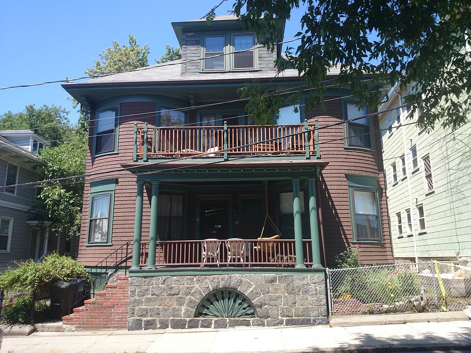 2nd image of 73 Bynner St