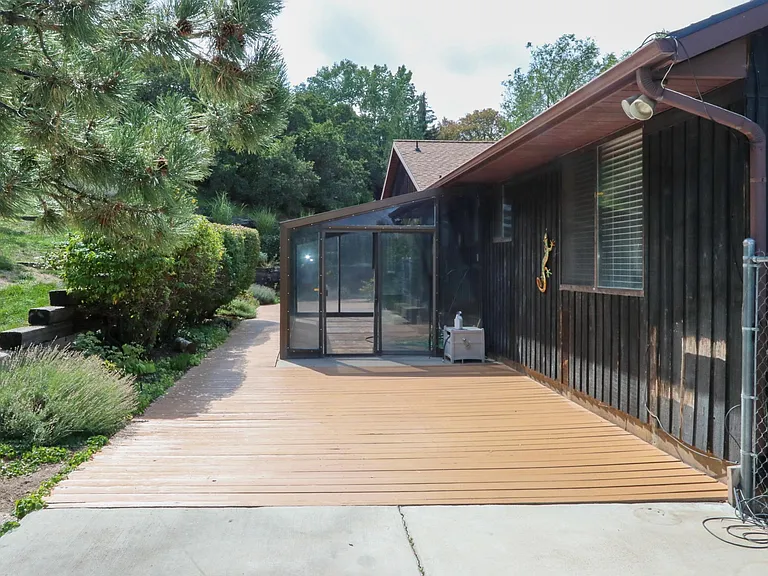 10729 S Maple Hill Cir — Photo 27