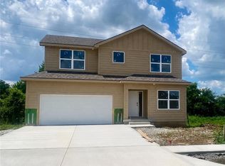 19362 Skyview Ln, Spring Hill, KS 66083