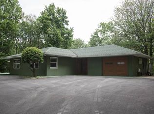 28 Heaven Ln, Honesdale, PA 18431