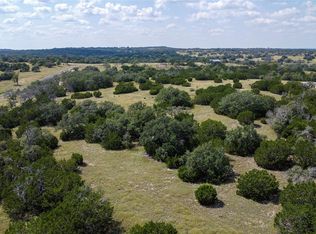 39 Buckskin Path, Fredericksburg, TX 78624