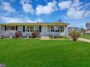 545 Windsor Ave, Maple Shade, NJ 08052