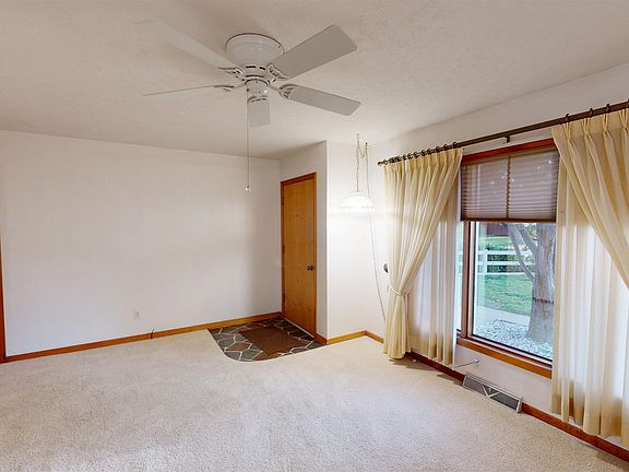 4th image of 1336 Van Fleet Ln