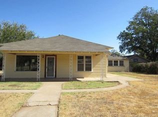 2211 27th St, Snyder, TX 79549