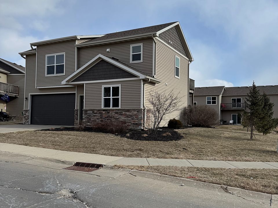 1st image of 4405 NE Sherman Ln