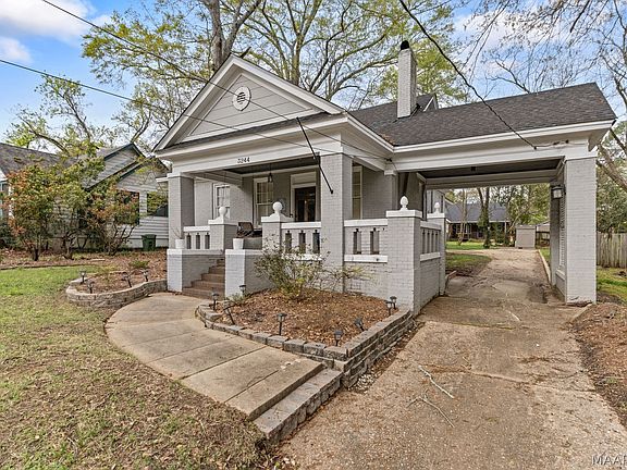 4th image of 3244 Montezuma Rd