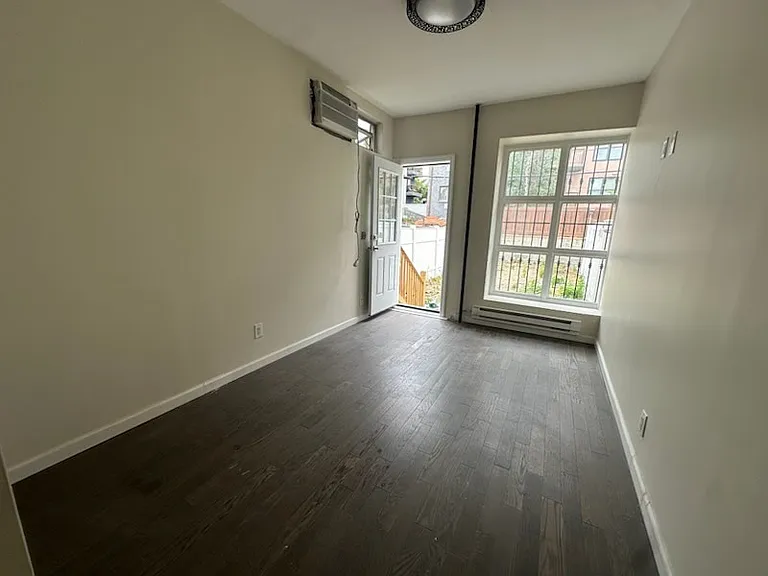 31-80 38th St #1L — Photo 5