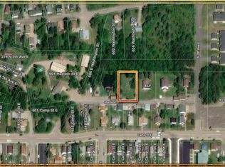 730 E Madison St, Ely, MN 55731