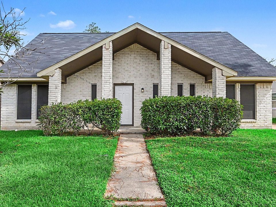 1st image of 6839 Blue Ridge Dr