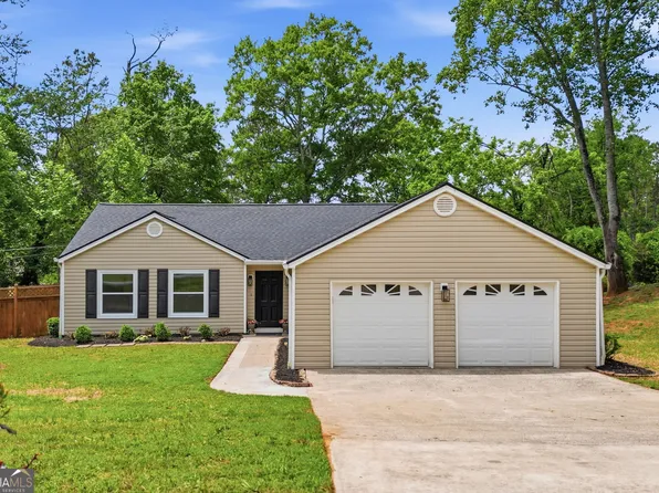 142 River Oaks Dr, Woodstock, GA 30188