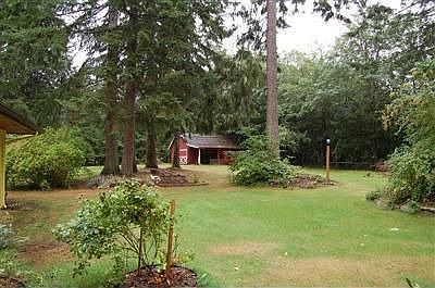 4th image of 7811 Holiday Valley Dr NW