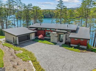 565 Wildflower Cir, Clarkesville, GA 30523