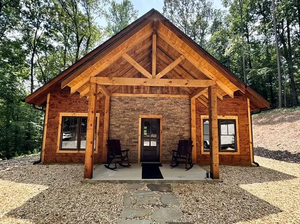 259 Warlick Cir, Ellijay, GA 30540