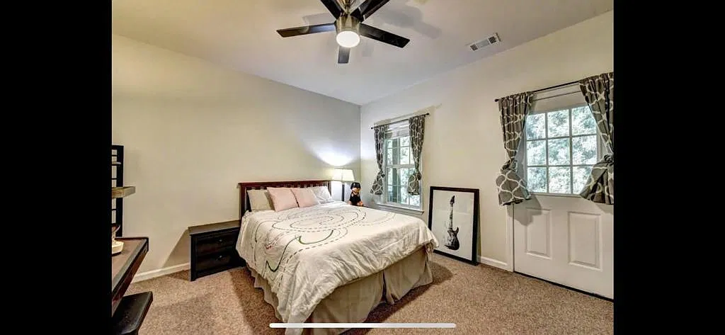 4 bed, 3.5 bath, 2080 sqft, $2,750 — Photo 4