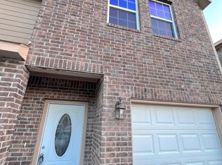 102 Robbins St #C, Cleburne, TX 76031