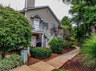 85 Birchwood Rd, Bedminster, NJ 07921