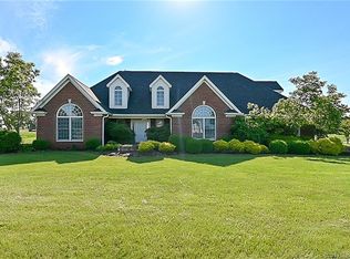 3166 S River Bluff Dr, Hanover, IN 47243