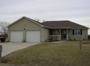 1226 Sapphire Ln, Lindsborg, KS 67456