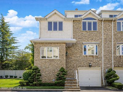 21 Coral Ct, Staten Island, NY, 10308