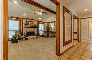5th image of 11604 Ironwood Cir