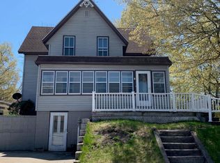 219 E Main St, Hart, MI 49420