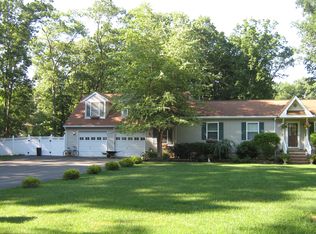 144 Waverly Pl, Howell, NJ 07731