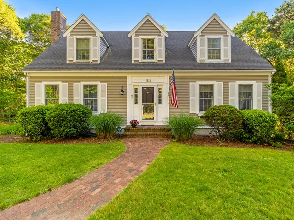 183 Pine Street, Yarmouth Port, MA 02675