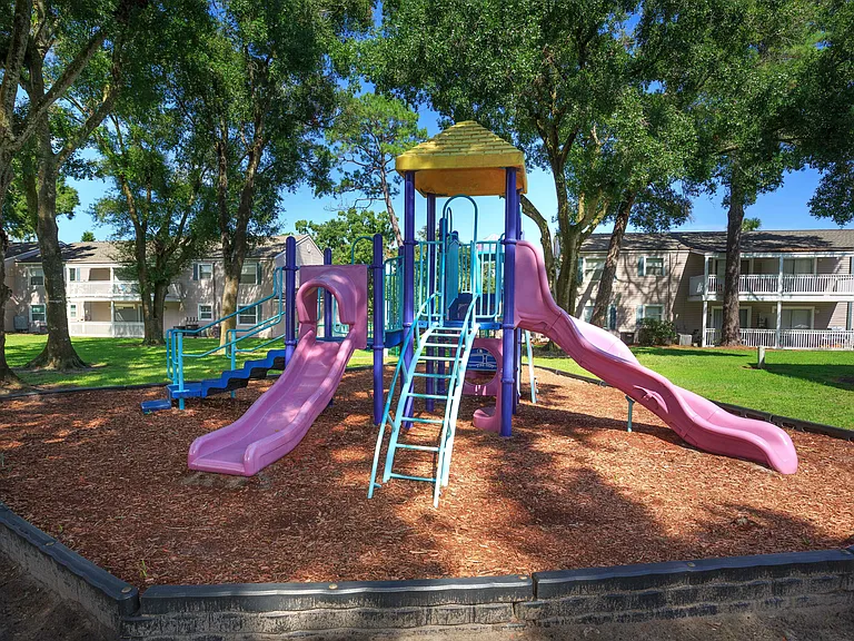 Shoreview at Baldwin Park — Photo 17