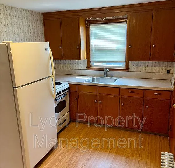 5 Norris Ave #6 — Photo 1