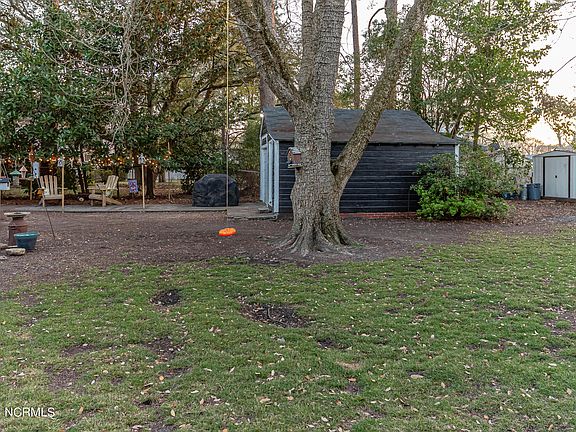5th image of 607 N Audubon Avenue