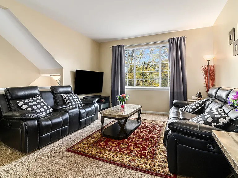 2430 Oakfield Ct #2430 — Photo 14